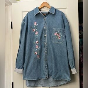 VTG 90s Embroidered Denim Shirt with Floral Design 2X cottagecore Shacket